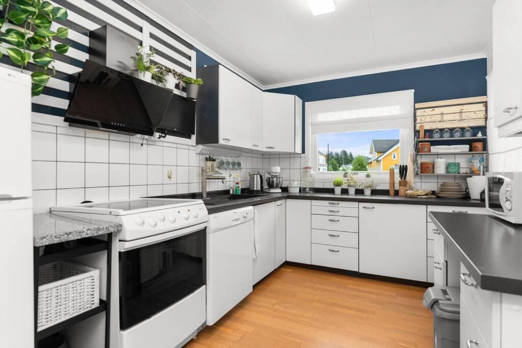 Family-Friendly Home Near Canal Spangereid Luaran gambar